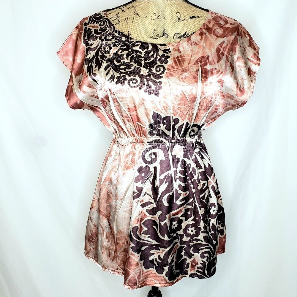 Daytrip | Silky Jeweled Floral Cinch Waist Blouse